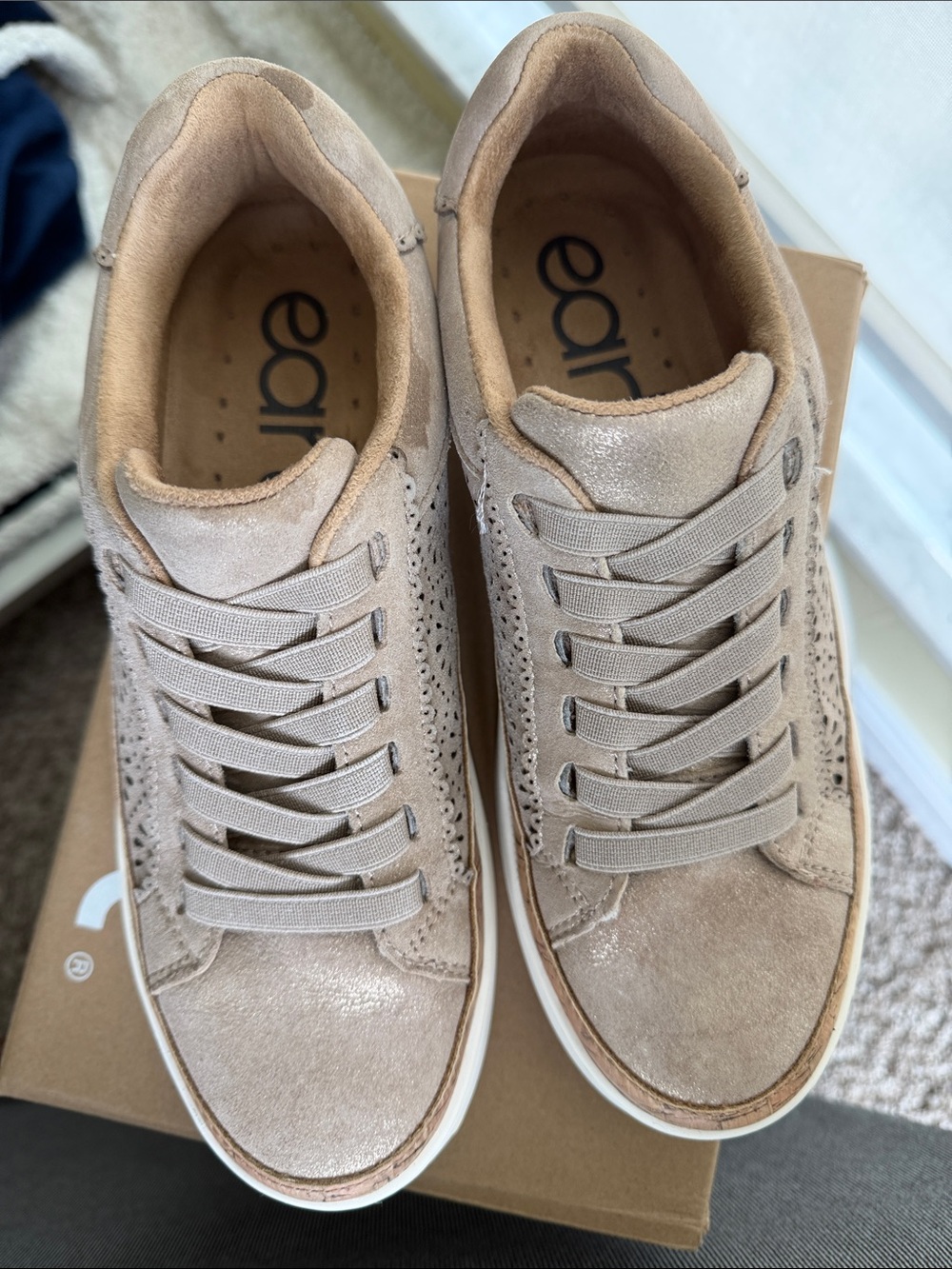 Earth Women's Taupe Casual Lace-Up Sneaker - Picture 2 of 4